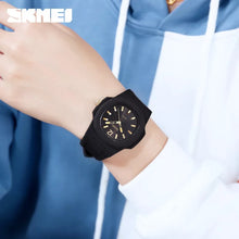 Luxury Brand Analog Quartz Waterproof Watch