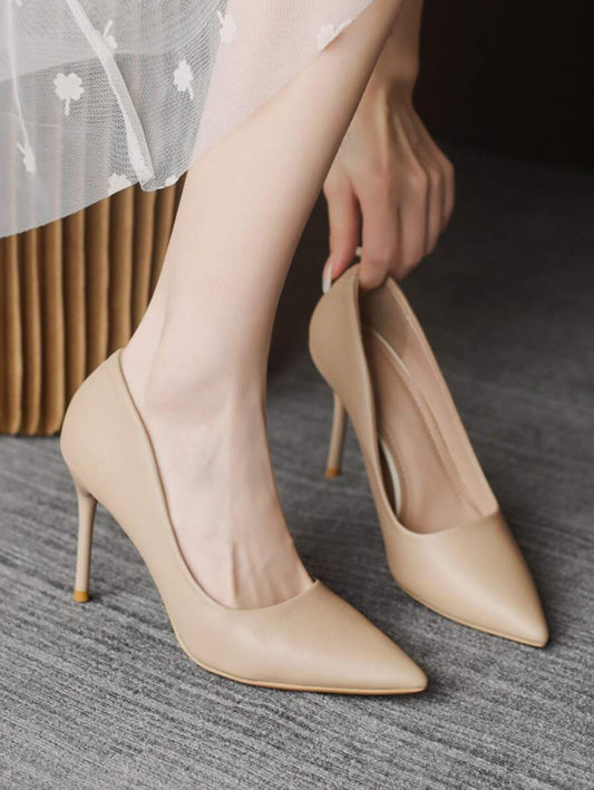 Heeled Court Pumps