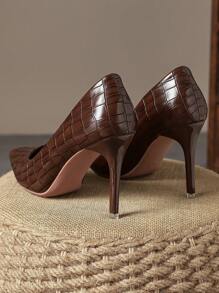 3.5 Inch Thin Heel Pumps