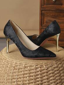 3.5 Inch Thin Heel Pumps