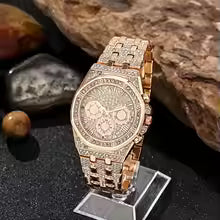 Casual Alloy Steel Band Wristwatch